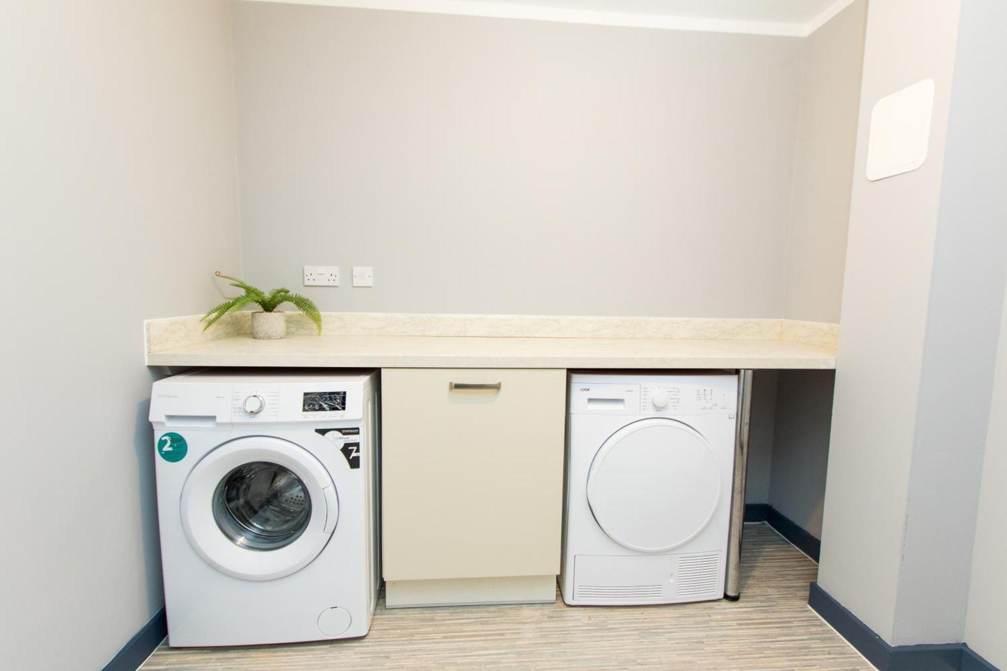 Free Parking 3 Bedroom House In Nottingham Luaran gambar